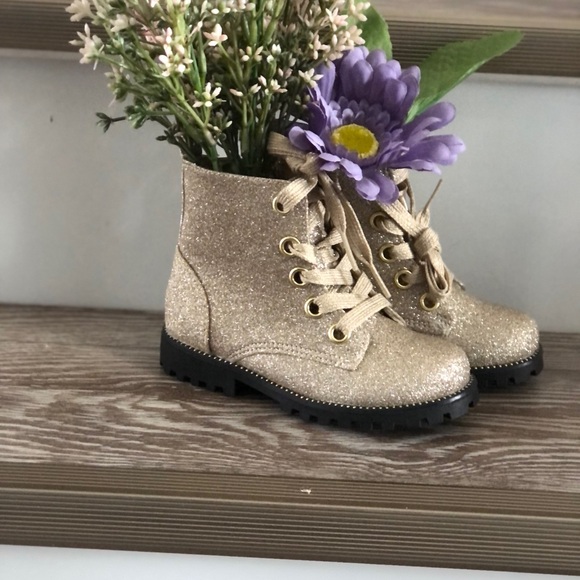 Rachel Zoe Girls Gold Glitter Boots - Picture 1 of 10